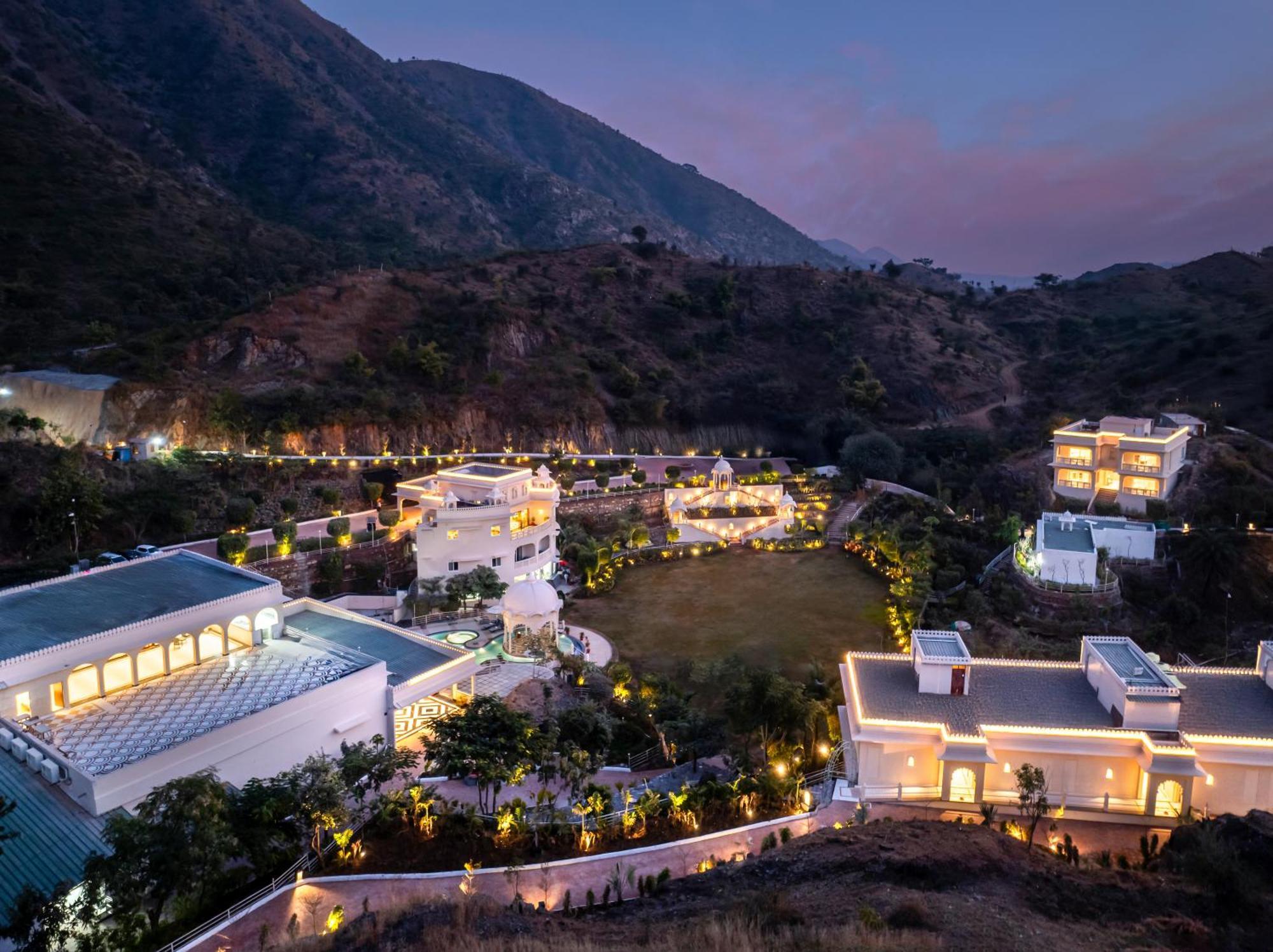 Sayaji Resorts & Spa Udaipur Luaran gambar
